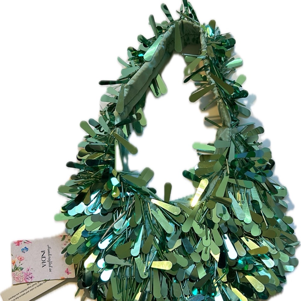 Viral Seafoam Beaded Sequin Shoulder Bag - Picture 11 of 11